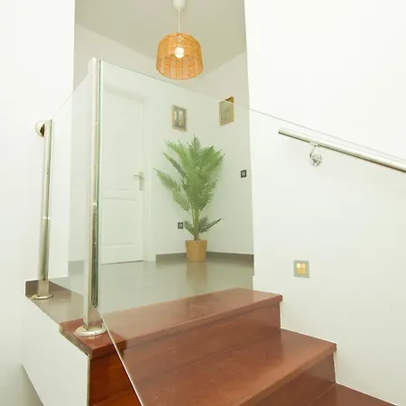 Casa Victoria - By Az Villa *